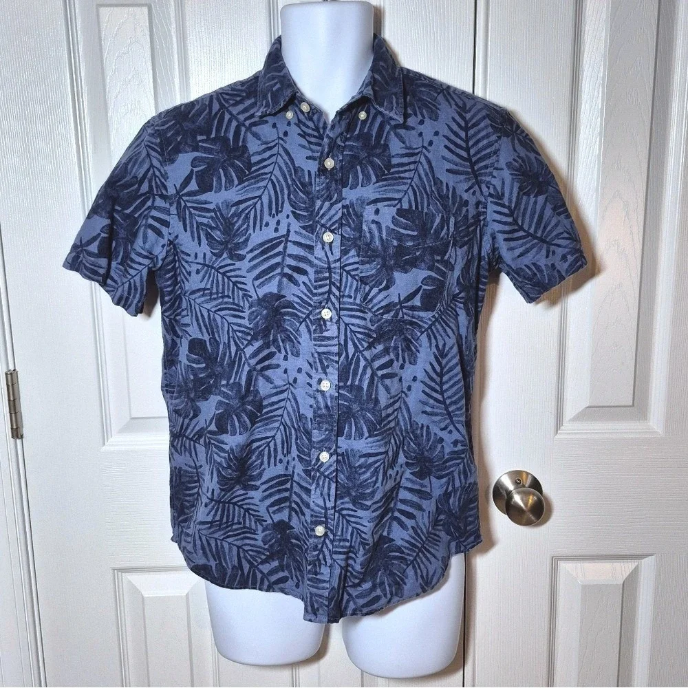 Gap Hawaiian blue linen short sleeve button shirt monsterra‎ leaf mens small - Picture 4 of 15